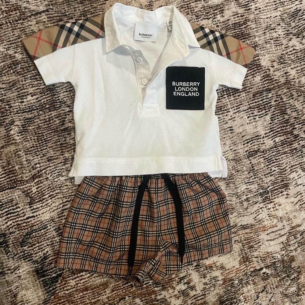 Burberry Kids White and Tan Checkered Outfit